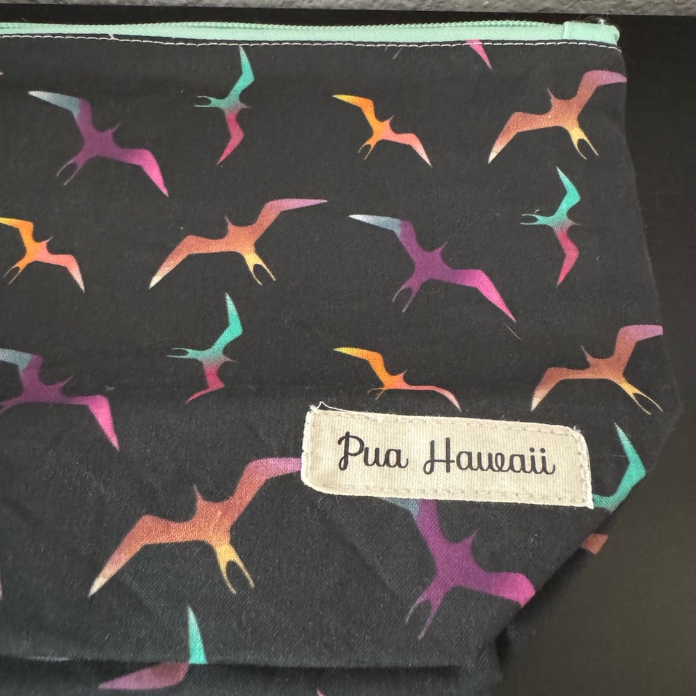 NWOT/Pua Hawaii Pouch - Picture 2 of 5